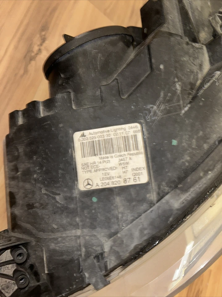 Juego de faros OEM para Mercedes-Benz C300 C350 C63 AMG 2008-2011 Foto 2 de 4