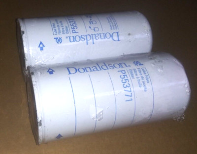 LOT OF 2 Donaldson P553771 Spin-On Engine Lube Oil Filter