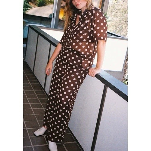 Pantalón Lisa Says Gah Joanna Pequeño Marrón Lunares Cintura Elástica Reciclado Precio de venta sugerido por el fabricante $168 Foto 2 de 4