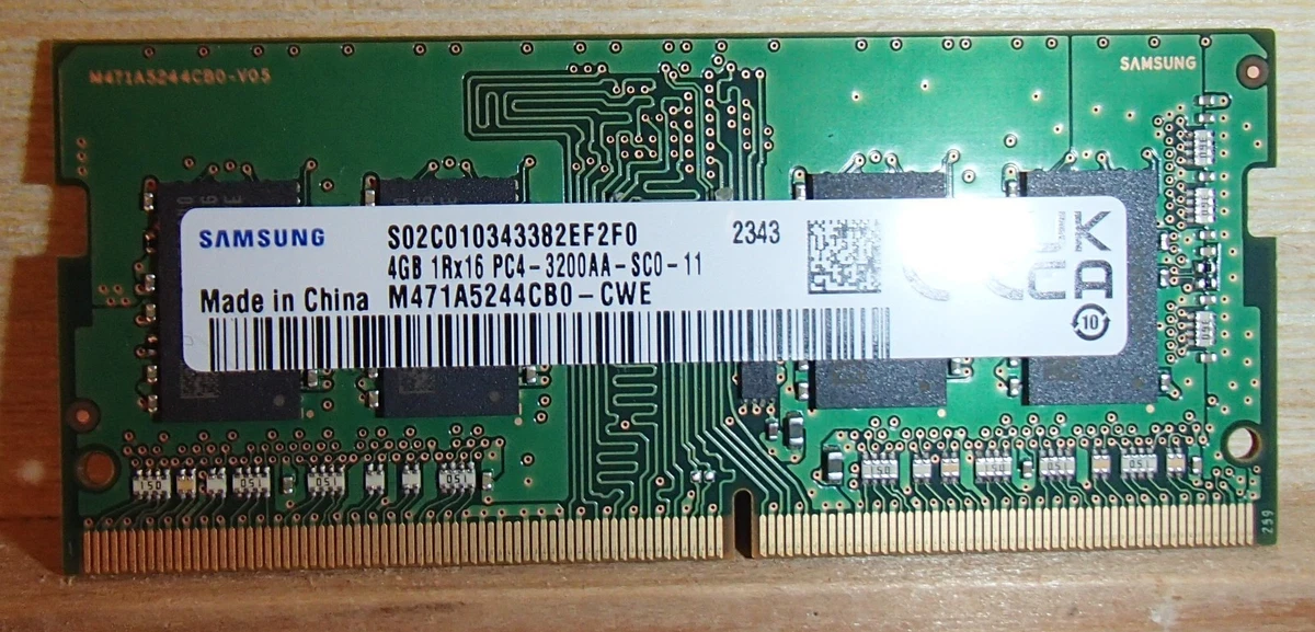 Samsung DDR4 SDRAM 4 GB Capacity per Module Memory (RAM) for sale