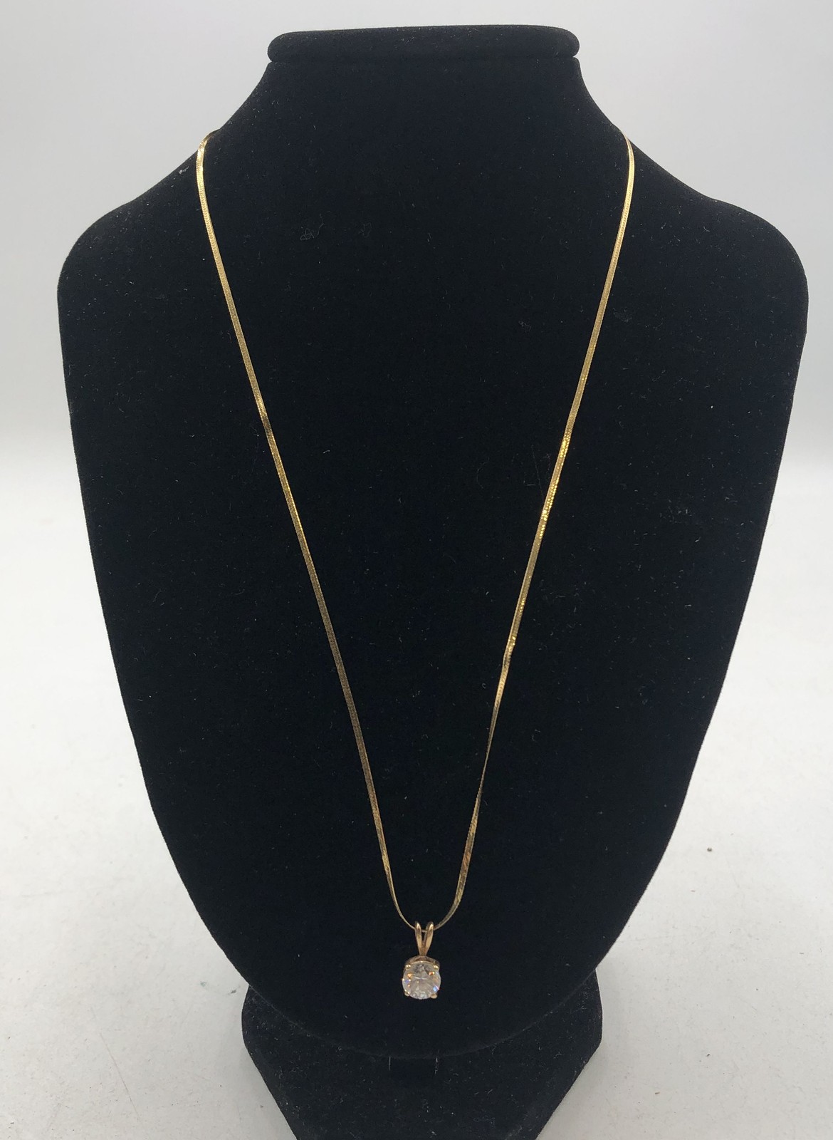 14k Yellow Gold Chain Necklace With W/ 10K Gold Charm Pendant 2.08 Grams