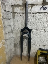 700c 28” Suntour NEX 80mm Travel Fork 1 1/8” V Brake E-Bike Ready Q/R