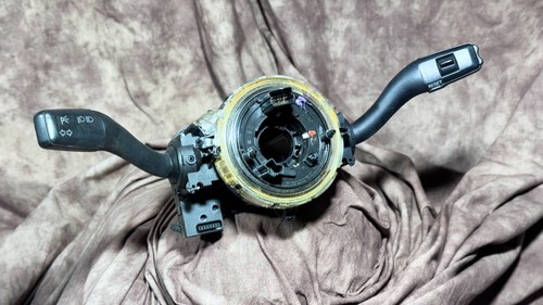 8E0953549Q Lenkstockschalter Airbagschleifring für AUDI A4 B7