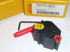 BT25 PTFNL-2532-16 SANDVIK COROMANT Tool head face and straight turning
