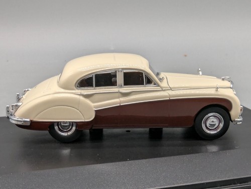 Modellautos 1:43 Oxford Jaguar MK IX Cream/Imperial Maroon mit OVP - Bild 7 von 19
