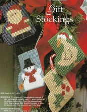 4 GIFT STOCKINGS SANTA SNOWMAN CHRISTMAS PLASTIC CANVAS PATTERN INSTRUCTIONS