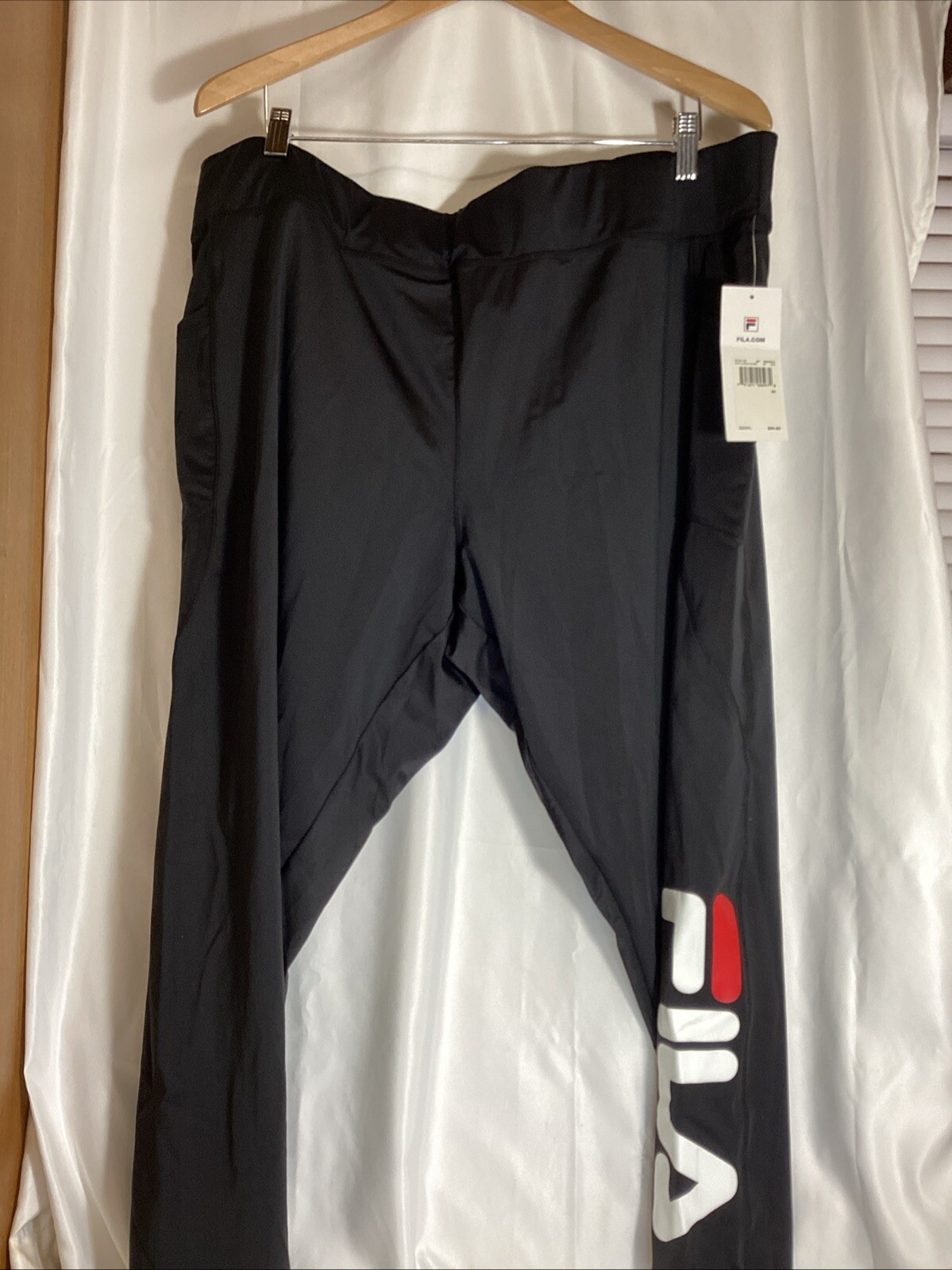 leggings sportivi fila neri taglia 4x nuovi con etichette tasche