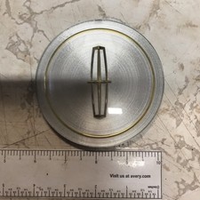 1983 Lincoln Wheelcover Applique Gold Wire