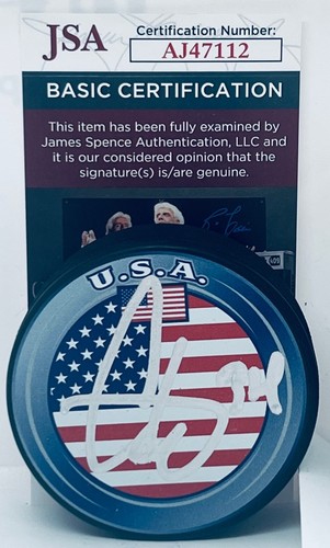 Cole Eiserman New York Islanders signed Team USA Flagge Puck handsigniert JSA COA