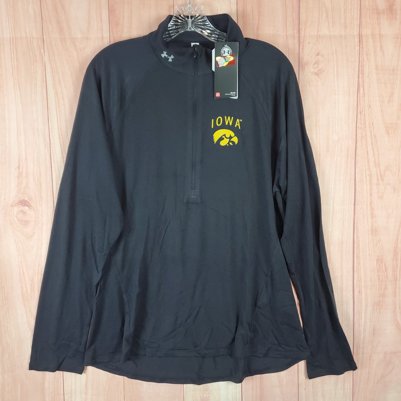 Under Armour Shirt Mens Sz XL Black Iowa Hawkeyes Football Half Zip Mock Neck