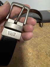 Levi  s Belt Boys 22-24