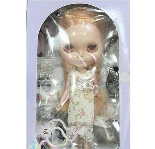 ブライス ちょうぜ マドモアゼルローズバド カスタムブライス 