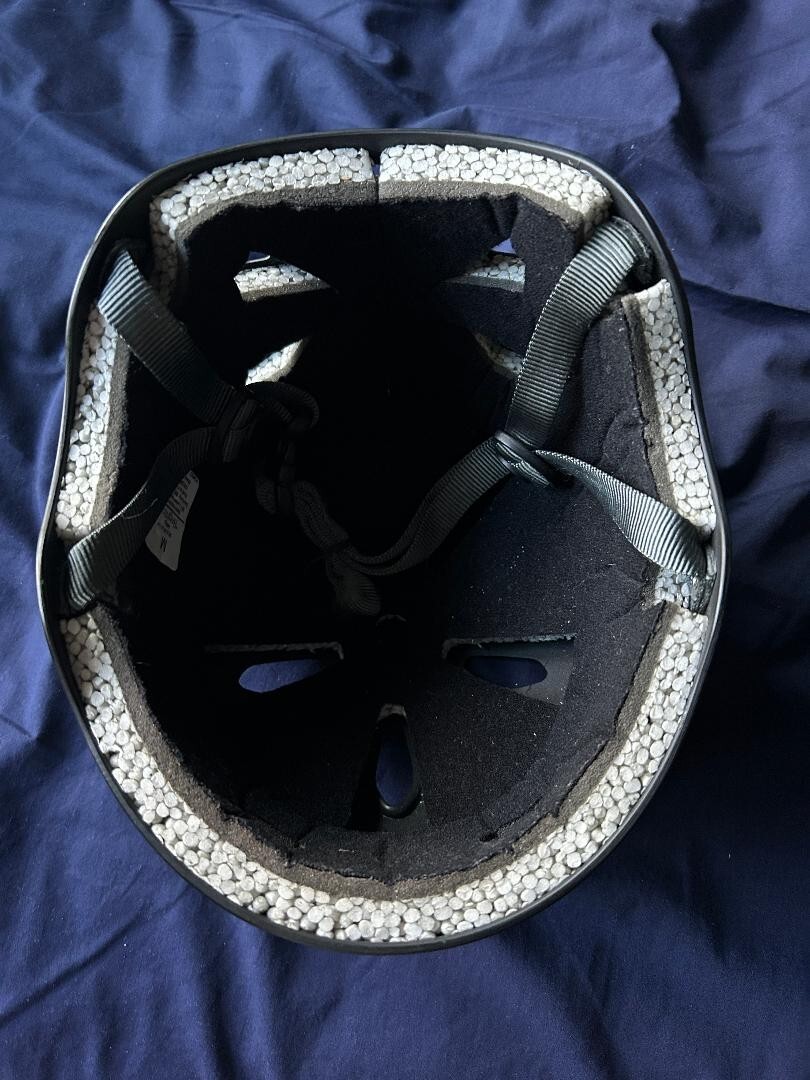Bern snowboarding helmet- medium