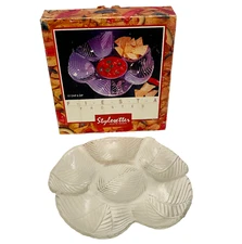 Frosted Glass Chip And Dip Platter Round Serving Tray Etched Leaf Pattern 13"