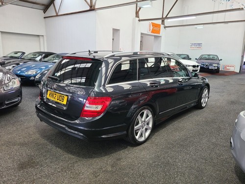 2012 Mercedes-Benz C-Class C220 2.1 CDI Diesel BlueEFFICIENCY Sport Automatic Es - Picture 2 of 7