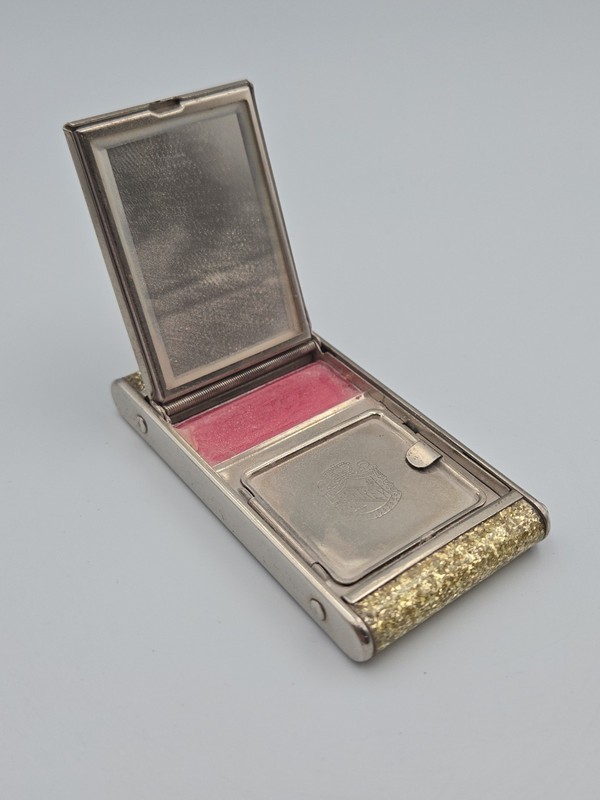 Vintage 30s 40s Girey Gold Makeup Compact Art Deco Camera Style Powder Case