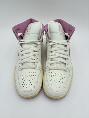 Nike Women display picture 1