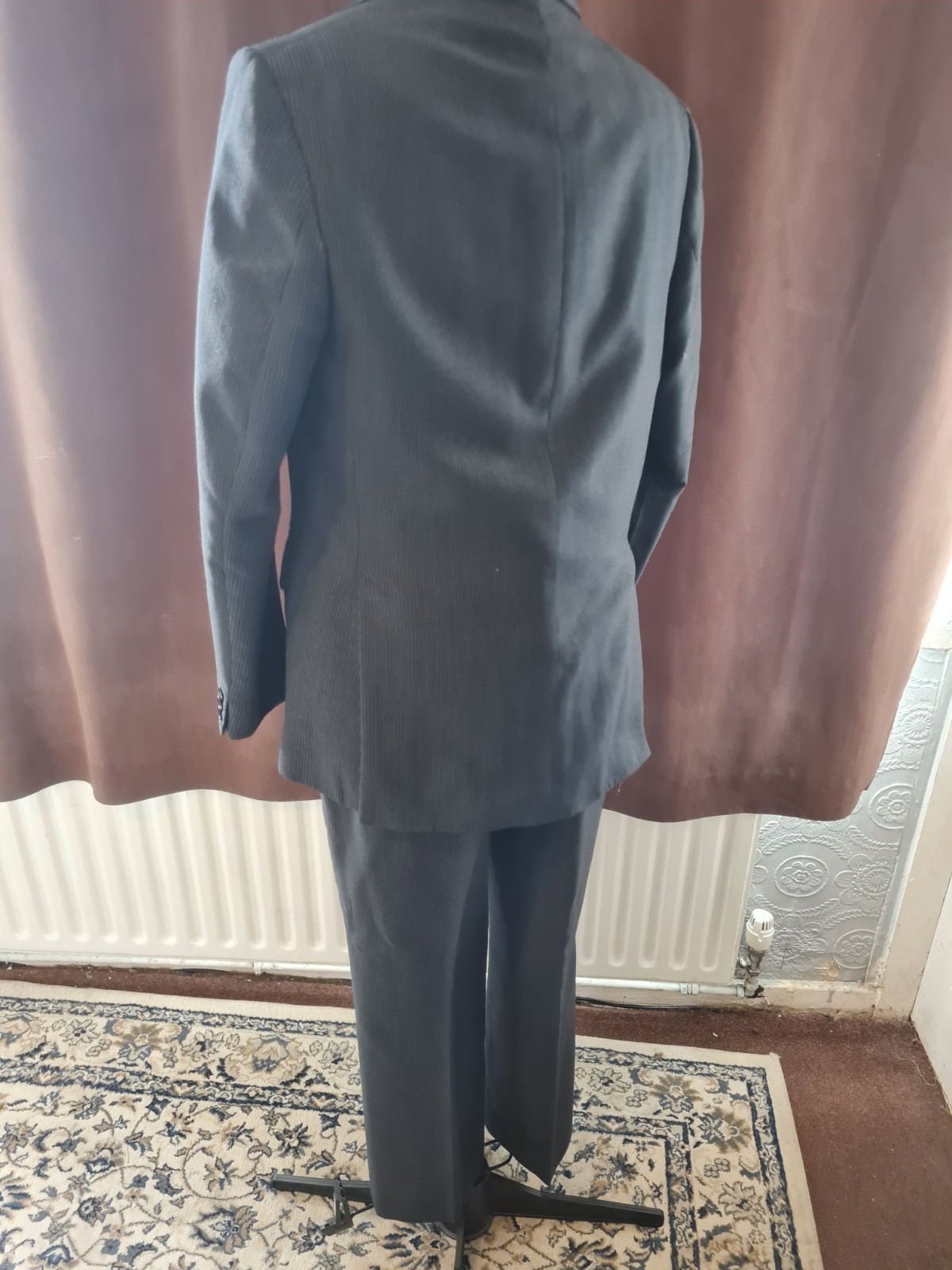 Vintage Burton 3-Piece Suit 2xTrousers Grey Pinstripe Royal Warrant 38s/ 34-36W image 3