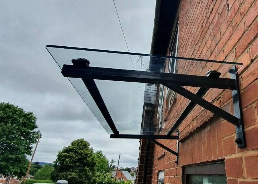 Glass sunshade 2024