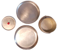 Vintage 4 Piece Camp Cooking Pot with Lid, Bail Handle and Two 9" Plates