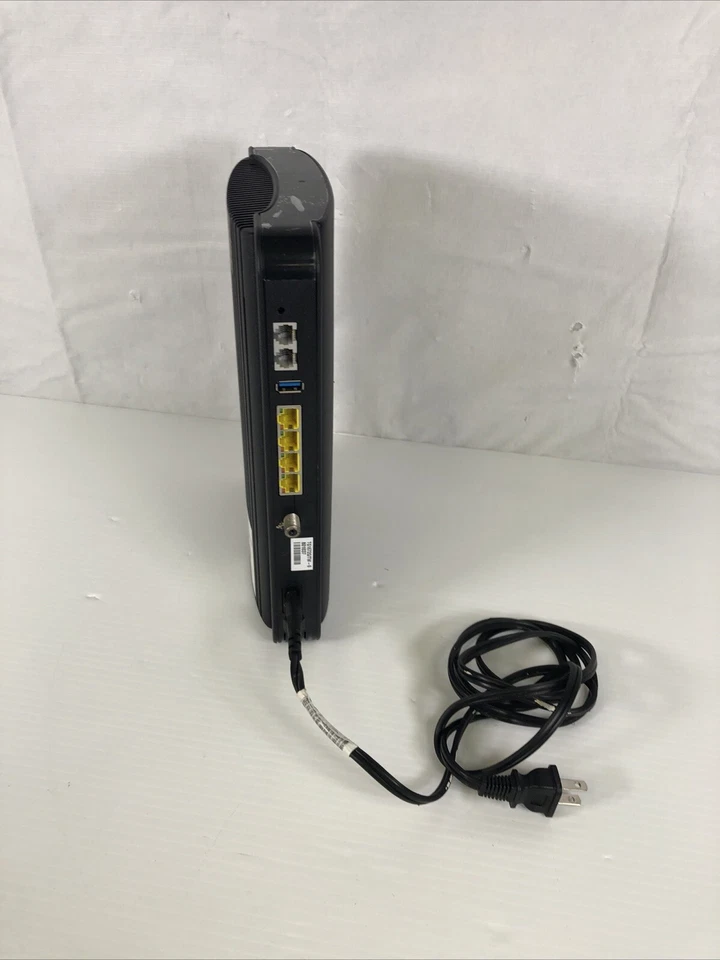 Arris TG1672G Touchstone Telephony Gateway Docsis 3.0 TG02DHQ1672 -KB0375 - Image 4 of 4