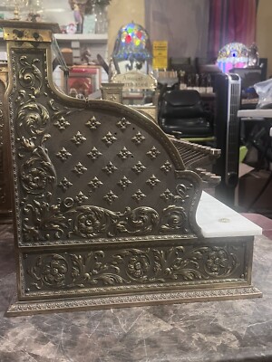アンティークレジスター　National Cash register 3 This magnificent National Cash Register Model 313 represents the