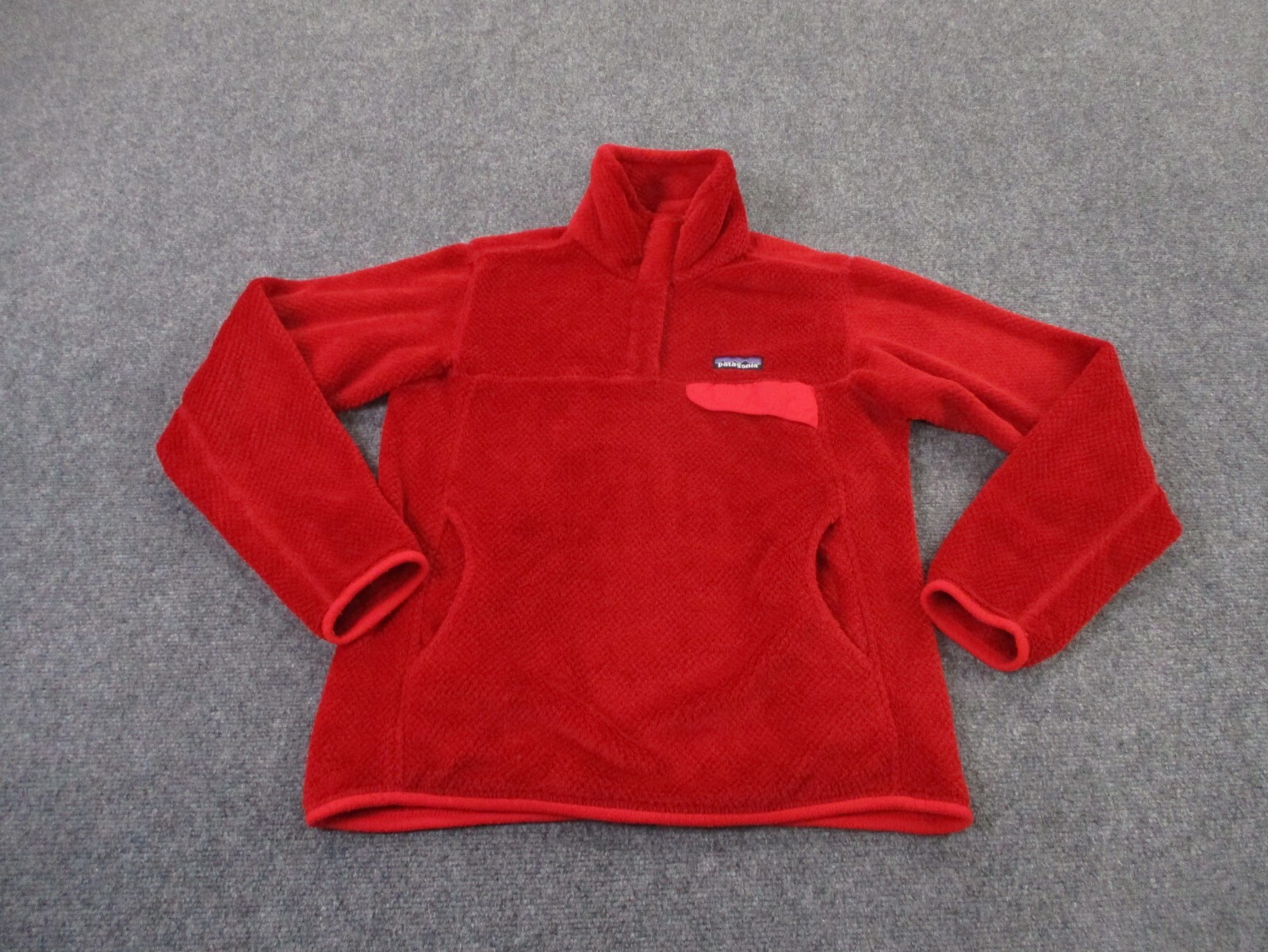 Patagonia Womens S Red Snap-T Fleece Jacket for Outdoor Camping Adventures