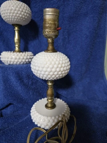 Set Of 2 Vintage Hobnail Milk Glass Bedroom Lamps