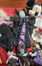 LOT Of  DISNEY VILLAINS PLUSH TOYS DEVILLE MALEFICENT EVIL QUEEN + ETC…