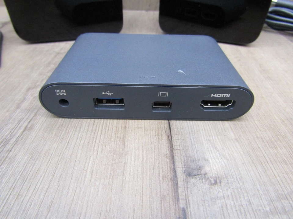 2 HTC Vive VR Base Stations 1.0 w/Link Box etc.. NO Power adapters TESTED - READ - Image 3 of 4