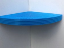 Großes Eckregal mit Liniendesign blau