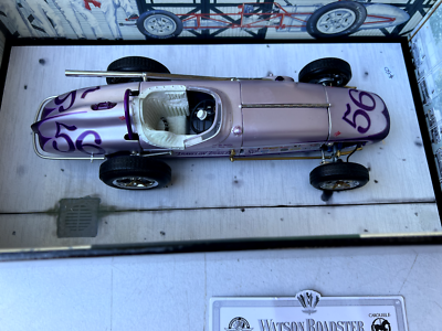 絶対的な信頼 1960 Roadster Watson 1/18 #4405 1 Carousel Indy Jim 500 レーシングカー