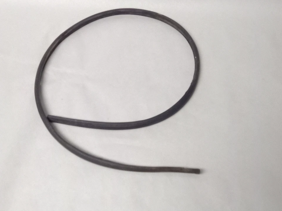 Junta de puerta delantera derecha pasajero Porsche 924 944 sello para clima exterior 77-85 OEM Foto 3 de 4