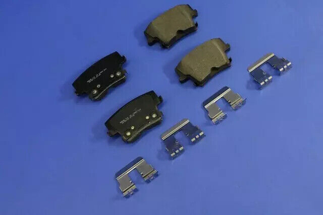 Kit de pastillas de freno traseras para Dodge Magnum 2005-2010 (N/P 2AMV4560AC)