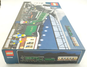 LEGO 10194 Emerald Night MISB NEW EOL Train RC Train Creator Expert 10219