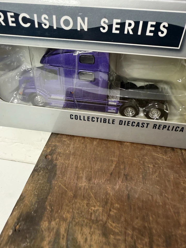 Tonkin Precision Series 1:53 Scale Truck Cast Replica. - Image 2 of 4