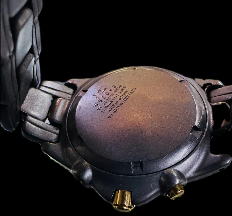 0560 Citizen Cronógrafo Titanio Wr200 Foto 4 de 4