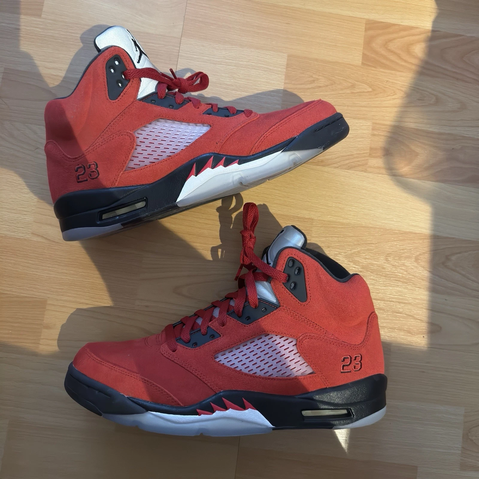 Taglia 9 5 Jordan 5 Retro Mid Raging Bull 2021