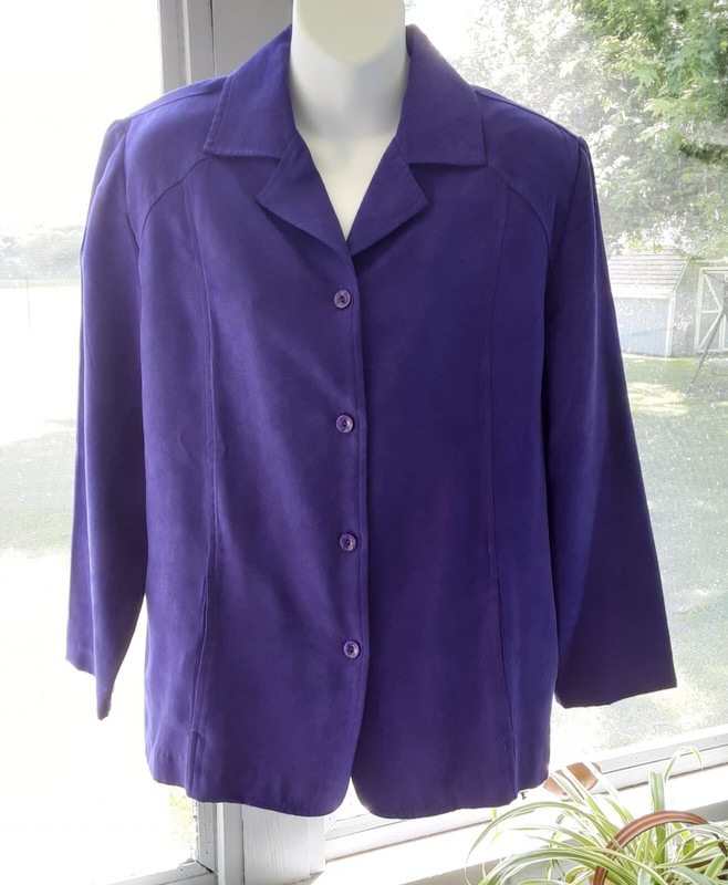 DRAPER & DAMENS VELVET PURPLE OFFICE FORMAT SIZE MEDIUM WOMENS BLAZER