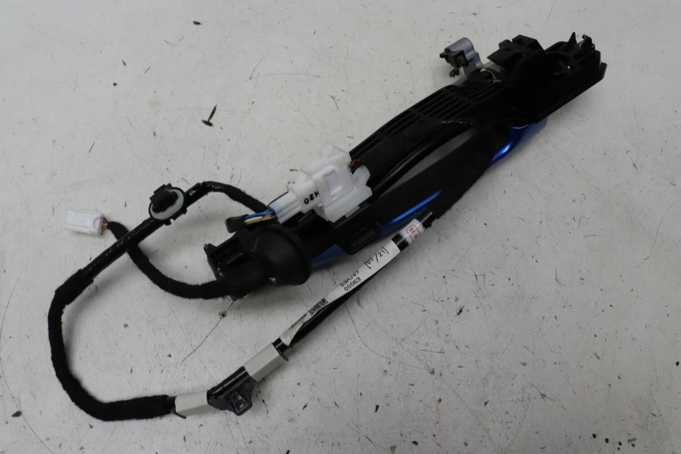 Abarth 124 Spider 2016 Exterior Door Handle RHS J145 - Image 3 of 3