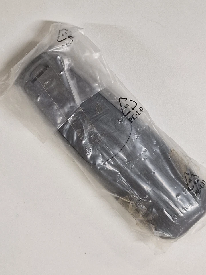 PHILIPS TV REMOTE CONTROL RC19335009/01 42FW901017 42FW9030 42FW9030/17 42FW9030 - Image 3 of 4