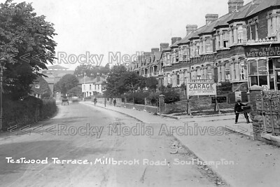 Isf-84 Testwood Terrace, Millbrook Road, Southampton, Hampshire. Photo