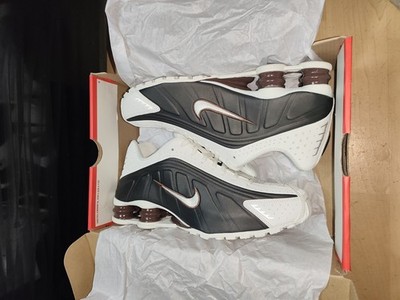 Nike Shox R4 Sail Black Fauna Braun
