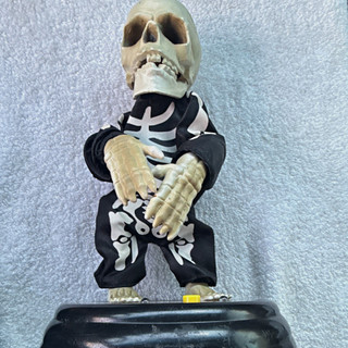 Halloween Skeleton dancing figure don’t work