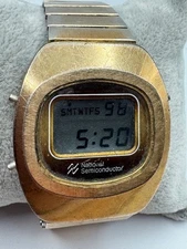Vintage Men's National Semiconductor Digital Gold Tone Watch New Battery WORKS