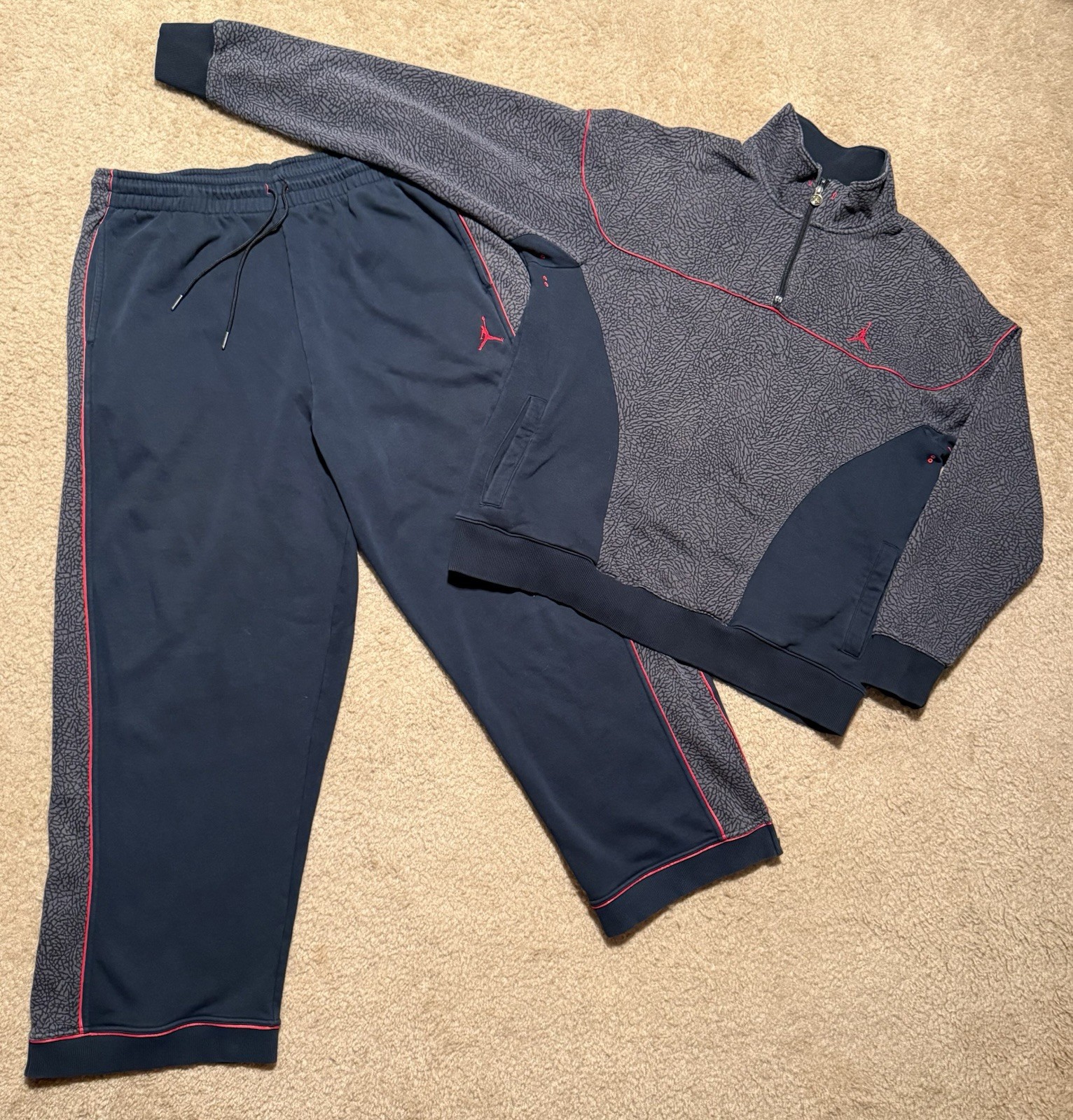 Vintage Nike Air Jordan Elephant Print 3XL Tracksuit Set