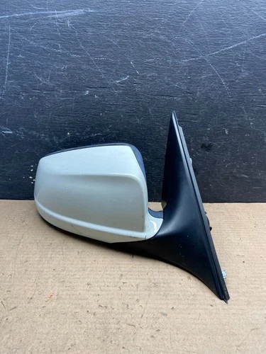 2011 - 2013 BMW 528i 535i F10 Right Passenger Door View Mirror Q6015 DG