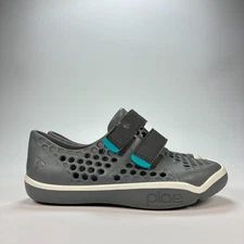 Plae Mimo Gray Sneakers Athletic Lightweight Casual Water Shoes Youth Size 1