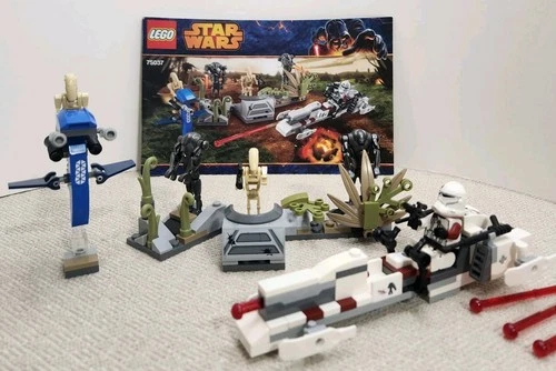 New ListingLEGO Star Wars: Battle on Saleucami (75037) 100% Complete with Minifigures, Book