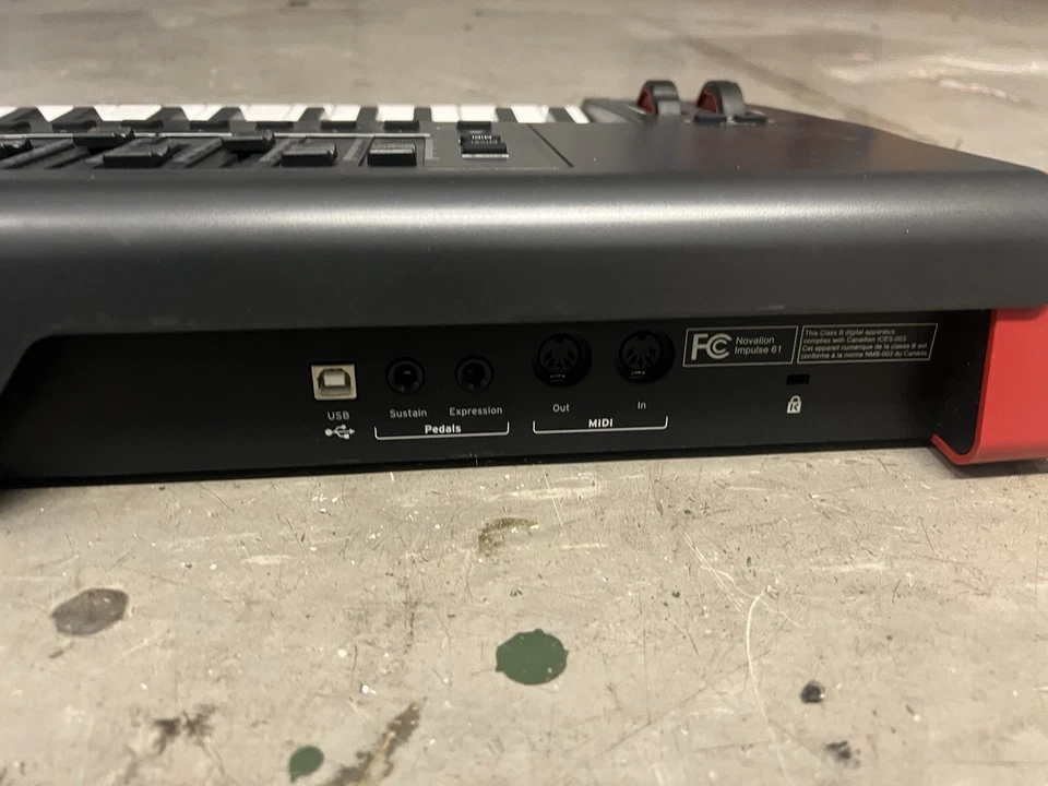 Novation Impulse 61 - Refurbished - image 3 of 4